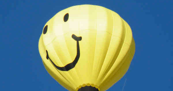 happy balloon smiling